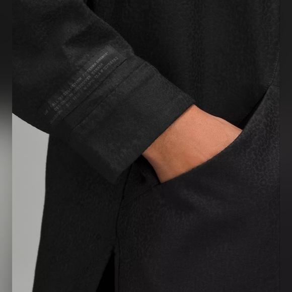 LULULEMON LAB Jacquard Relaxed-Fit Shirt In Leopardo Jacquard MED Black Size 10 - Picture 14 of 15